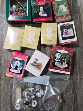 Hallmark Frosty and Friends Ornament Lot Eskimo Pengiun Polar Bears